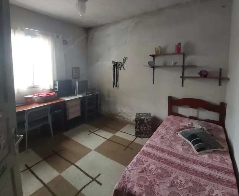 Foto 3 de Casa com 2 quartos à venda, 120m2 em Vila Passos, Lorena - SP