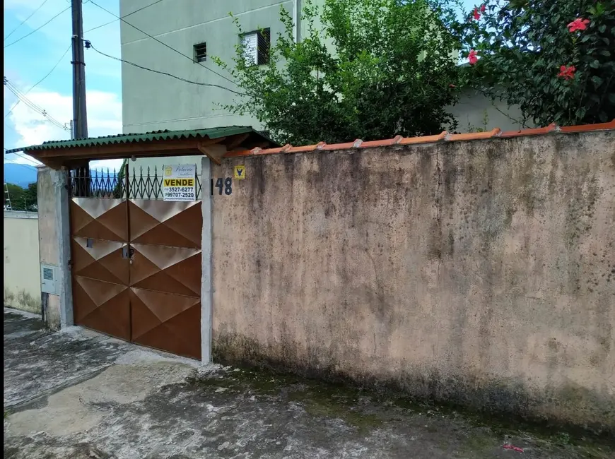 Foto 1 de Casa com 2 quartos à venda, 80m2 em Conjunto Residencial Araretama, Pindamonhangaba - SP