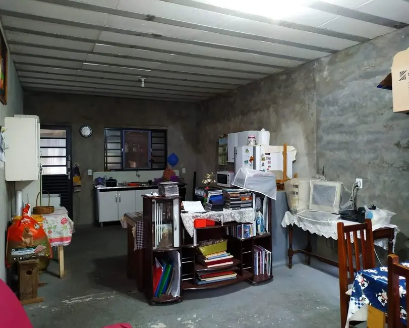 Foto 9 de Casa com 2 quartos à venda, 80m2 em Conjunto Residencial Araretama, Pindamonhangaba - SP