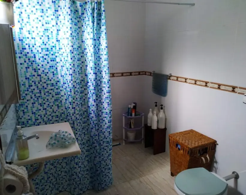 Foto 8 de Casa com 2 quartos à venda, 80m2 em Conjunto Residencial Araretama, Pindamonhangaba - SP