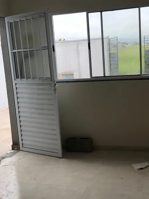 Foto 6 de Casa com 2 quartos à venda, 51m2 em Pindamonhangaba - SP