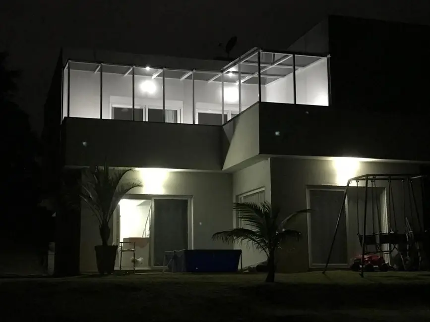 Foto 7 de Sobrado com 4 quartos à venda, 420m2 em Pindamonhangaba - SP