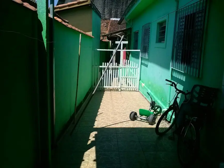Foto 4 de Casa com 4 quartos à venda, 150m2 em Alto do Cardoso, Pindamonhangaba - SP