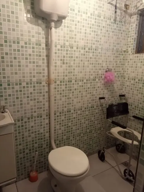 Foto 6 de Casa com 4 quartos à venda, 110m2 em Residencial Nova Esperança, Pindamonhangaba - SP