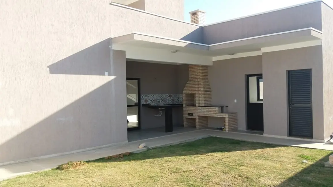 Foto 8 de Sobrado com 3 quartos à venda, 300m2 em Alto do Cardoso, Pindamonhangaba - SP