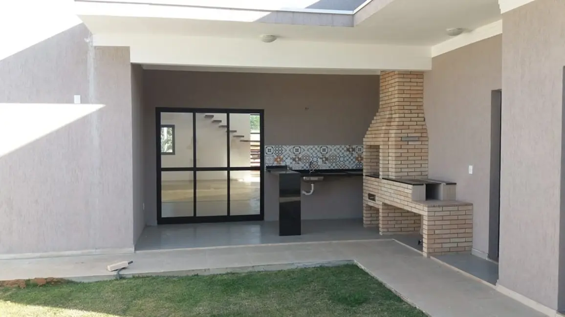 Foto 7 de Sobrado com 3 quartos à venda, 300m2 em Alto do Cardoso, Pindamonhangaba - SP