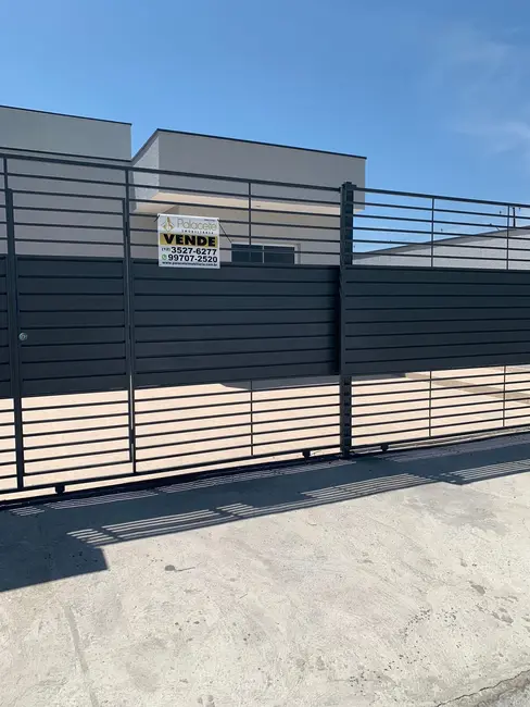 Foto 5 de Casa com 2 quartos à venda, 64m2 em Pindamonhangaba - SP