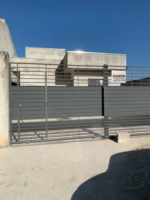 Foto 2 de Casa com 2 quartos à venda, 64m2 em Pindamonhangaba - SP