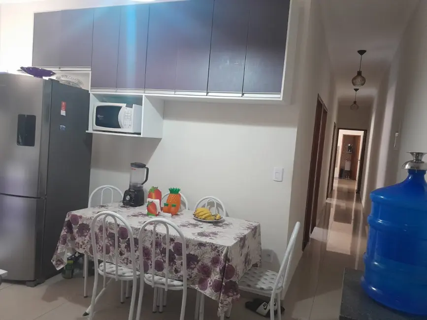 Foto 7 de Casa com 3 quartos à venda, 80m2 em Vista Alegre, Taubate - SP