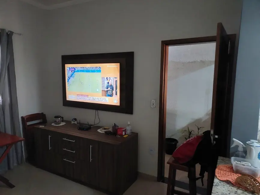 Foto 4 de Casa com 3 quartos à venda, 80m2 em Vista Alegre, Taubate - SP