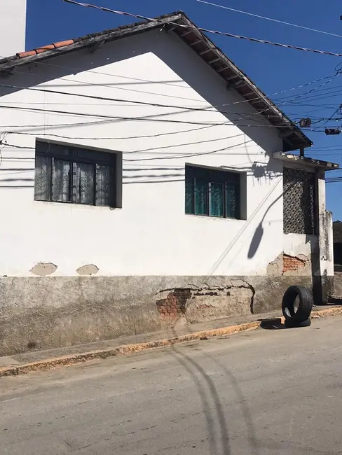 Casa à venda, 590m2 em Centro, Aparecida - SP - imagem 5 Foto 5 de Casa à venda, 590m2 em Centro, Aparecida - SP