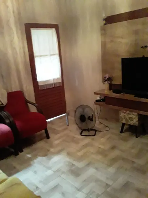 Foto 3 de Casa com 2 quartos à venda, 84m2 em Pindamonhangaba - SP