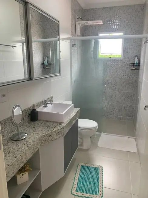 Foto 6 de Casa de Condomínio com 2 quartos à venda, 130m2 em Monte Belo, Taubate - SP