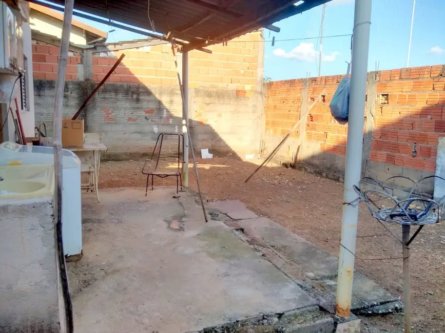 Foto 5 de Casa com 2 quartos à venda, 110m2 em Jardim São Manoel, Guaratingueta - SP