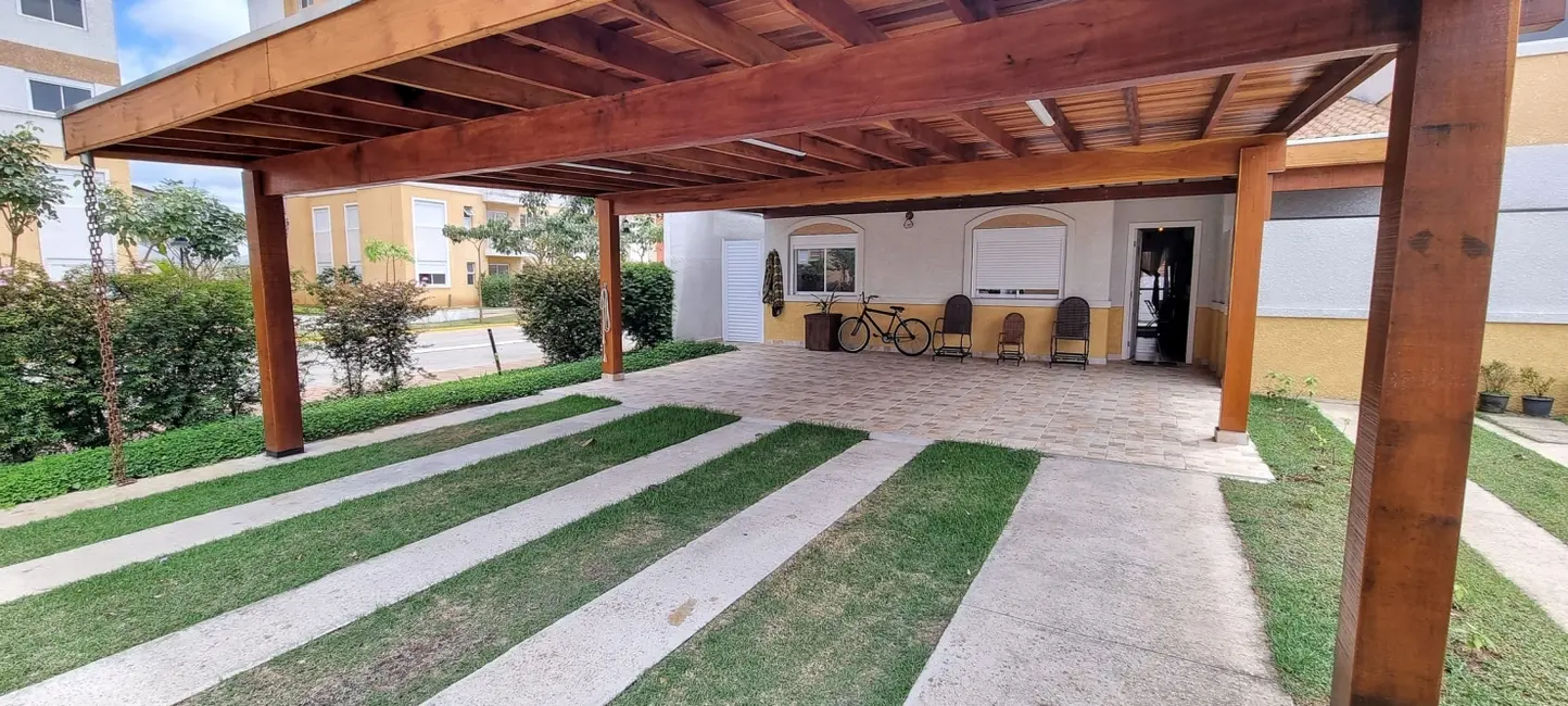 Casa de Condomínio com 3 quartos à venda, 150m2 em Pindamonhangaba - SP - imagem 5 Foto 5 de Casa de Condomínio com 3 quartos à venda, 150m2 em Pindamonhangaba - SP