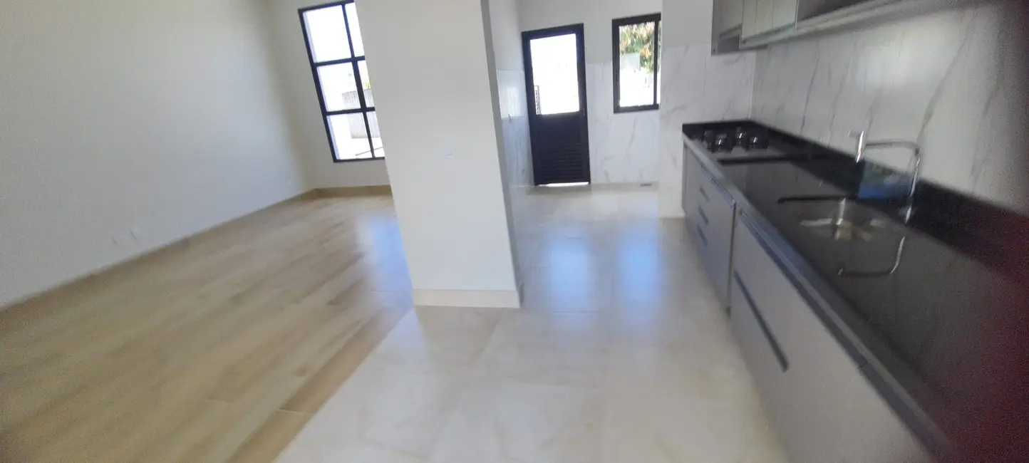 Foto 3 de Casa de Condomínio com 3 quartos à venda, 116m2 em Residencial Maricá, Pindamonhangaba - SP