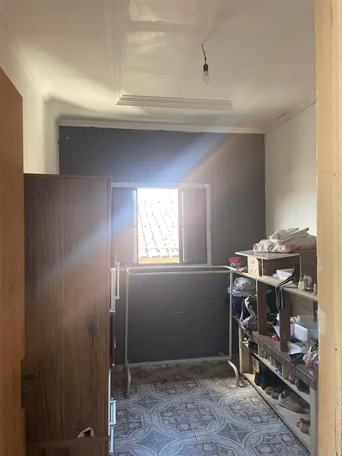 Foto 9 de Sobrado com 3 quartos à venda, 320m2 em Conjunto Residencial Araretama, Pindamonhangaba - SP