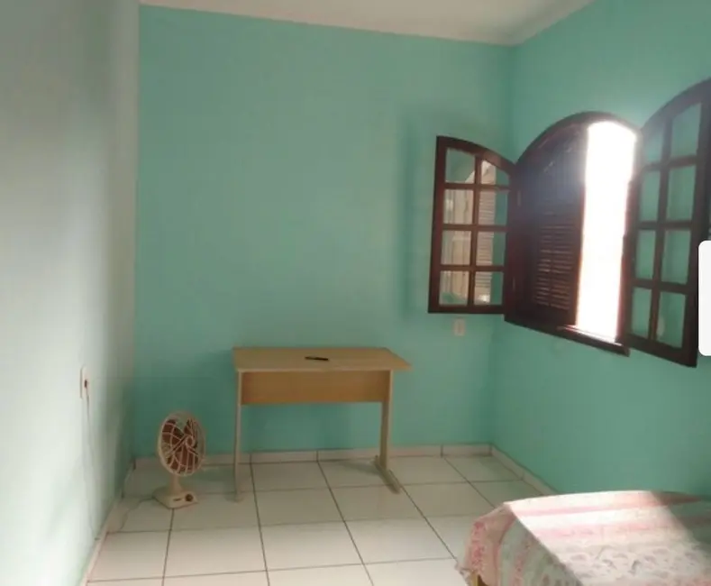 Foto 6 de Casa com 4 quartos à venda, 103m2 em Parque São Cristóvão, Taubate - SP