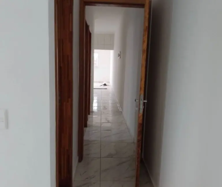 Foto 4 de Casa com 4 quartos à venda, 103m2 em Parque São Cristóvão, Taubate - SP