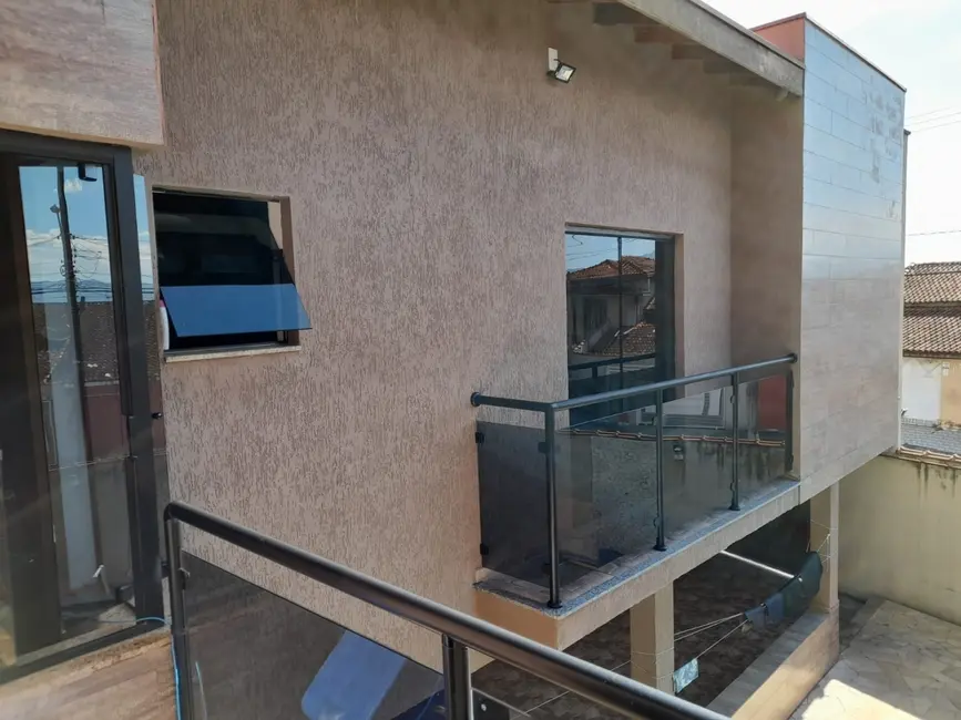 Foto 3 de Casa com 2 quartos à venda, 180m2 em Pindamonhangaba - SP