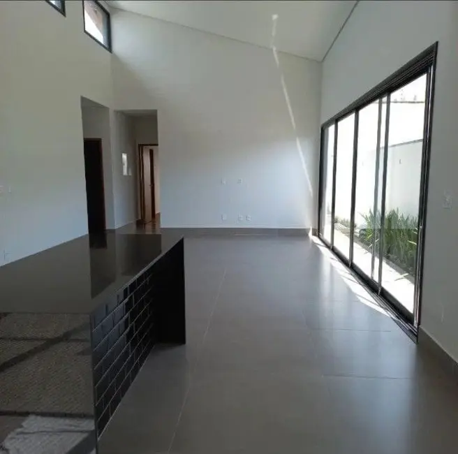 Foto 1 de Casa de Condomínio com 3 quartos à venda, 170m2 em Residencial Novo Horizonte, Taubate - SP