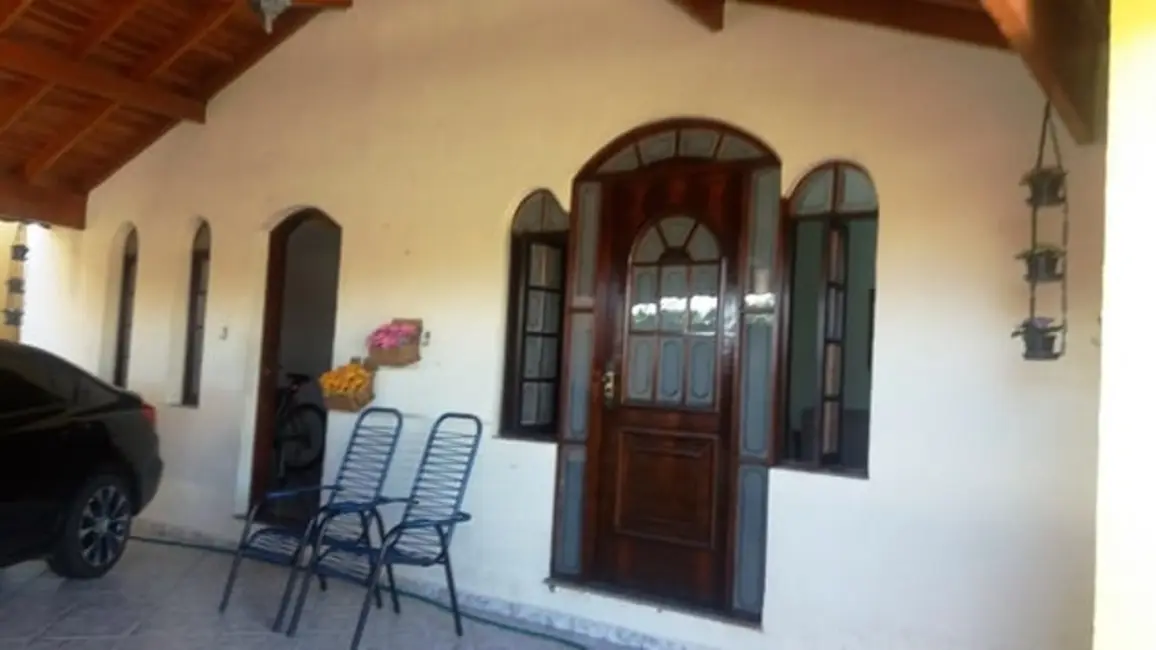 Foto 1 de Casa com 3 quartos à venda, 179m2 em Santana, Pindamonhangaba - SP