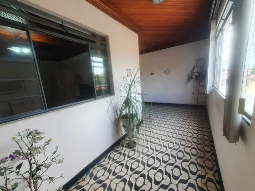 Foto 7 de Sobrado com 4 quartos à venda, 610m2 em Pedreira, Guaratingueta - SP