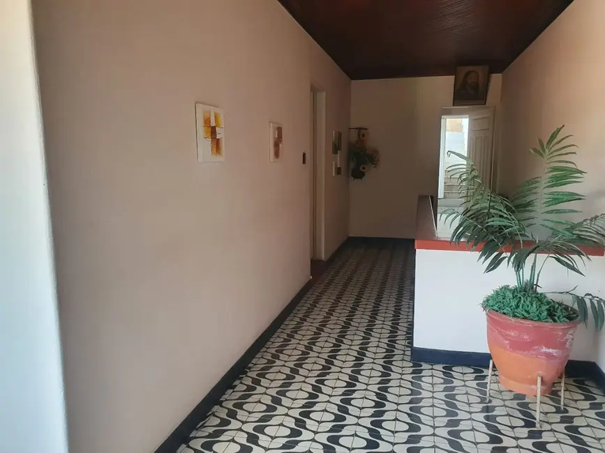Foto 4 de Sobrado com 4 quartos à venda, 610m2 em Pedreira, Guaratingueta - SP