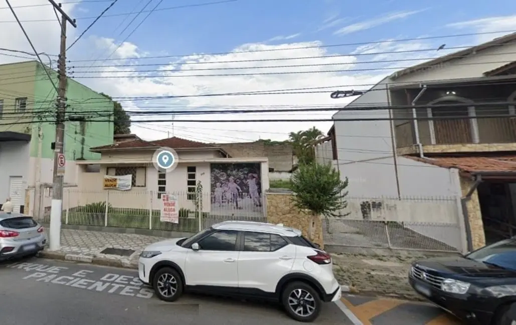 Foto 1 de Casa à venda, 366m2 em São Benedito, Pindamonhangaba - SP