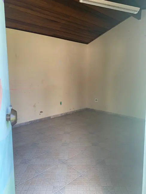 Foto 11 de Casa à venda, 366m2 em São Benedito, Pindamonhangaba - SP