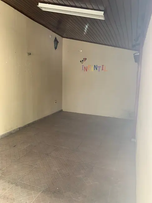 Foto 19 de Casa à venda, 366m2 em São Benedito, Pindamonhangaba - SP