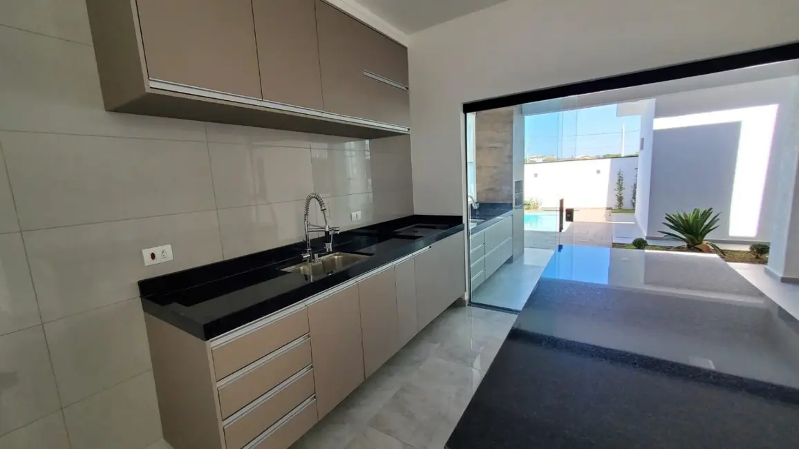 Foto 5 de Casa de Condomínio com 3 quartos à venda em Tremembe - SP