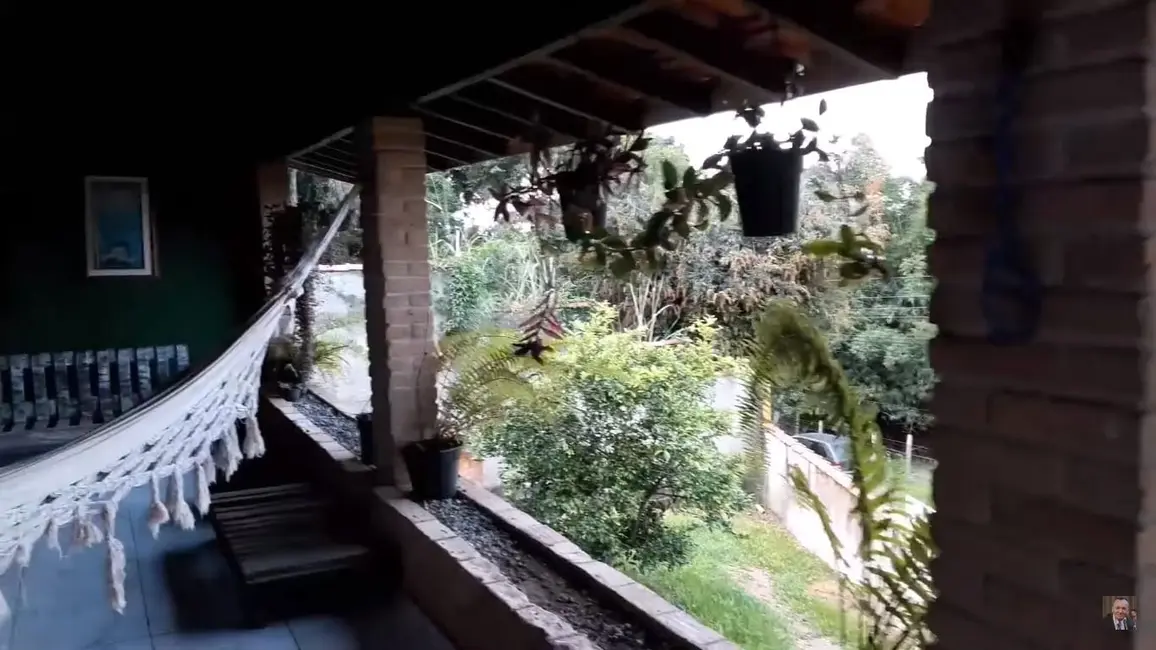 Foto 2 de Casa com 3 quartos à venda, 214m2 em Borba, Pindamonhangaba - SP