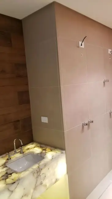 Foto 2 de Casa de Condomínio com 3 quartos à venda, 254m2 em Bairro do Grama, Cacapava - SP