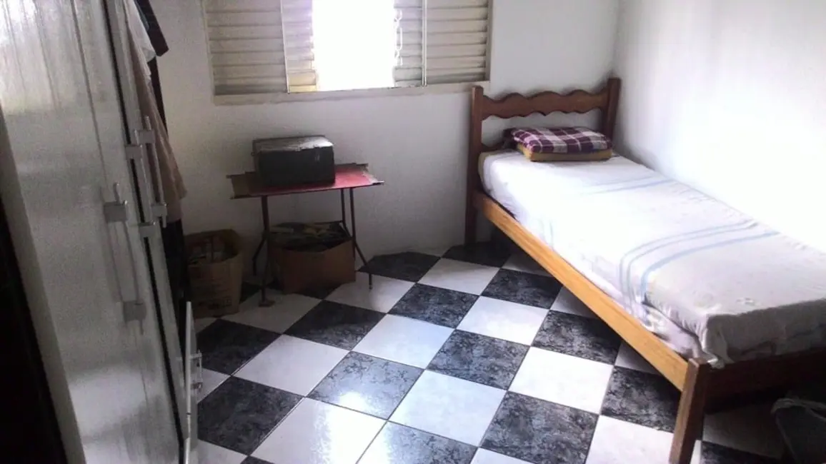 Foto 1 de Casa com 3 quartos à venda, 70m2 em Residencial e Comercial Cidade Morumbi, Pindamonhangaba - SP