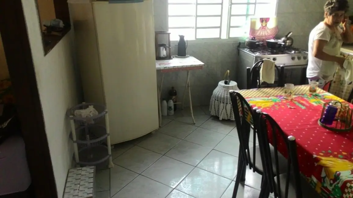 Foto 6 de Casa com 3 quartos à venda, 70m2 em Residencial e Comercial Cidade Morumbi, Pindamonhangaba - SP