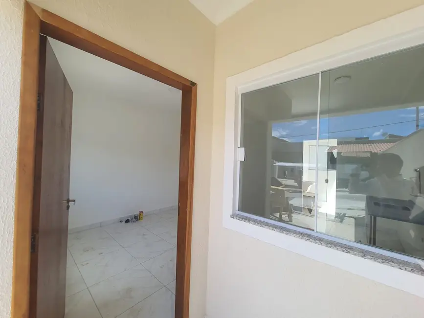 Foto 2 de Casa com 2 quartos à venda, 66m2 em Residencial Estoril, Taubate - SP
