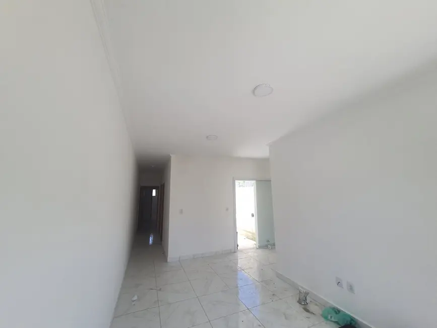 Foto 4 de Casa com 2 quartos à venda, 66m2 em Residencial Estoril, Taubate - SP