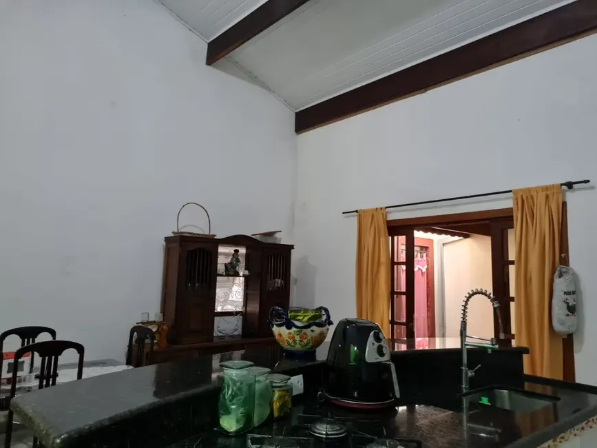 Foto 4 de Casa com 3 quartos à venda, 270m2 em Vila Suiça, Pindamonhangaba - SP