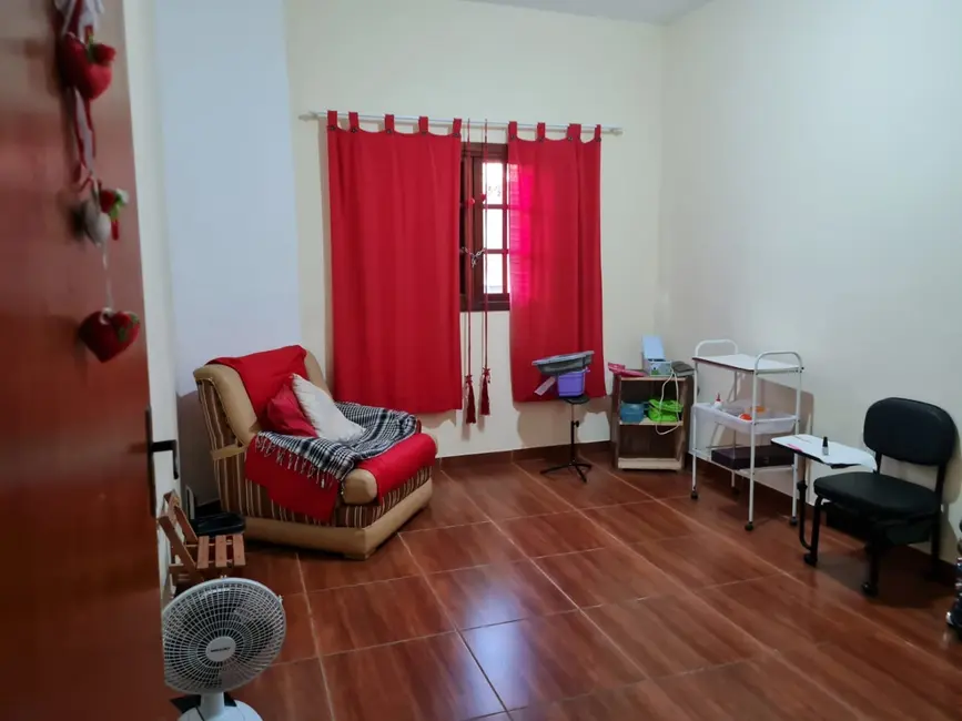 Foto 7 de Casa com 3 quartos à venda, 270m2 em Vila Suiça, Pindamonhangaba - SP