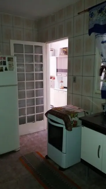 Casa com 3 quartos à venda, 84m2 em Conjunto Habitacional Terra dos Ipês II (Fase II), Pindamonhangaba - SP - imagem 7 Foto 7 de Casa com 3 quartos à venda, 84m2 em Conjunto Habitacional Terra dos Ipês II (Fase II), Pindamonhangaba - SP