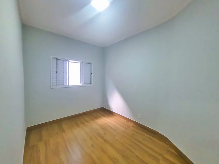 Foto 5 de Casa de Condomínio com 3 quartos à venda, 132m2 em Chácaras Cataguá, Taubate - SP