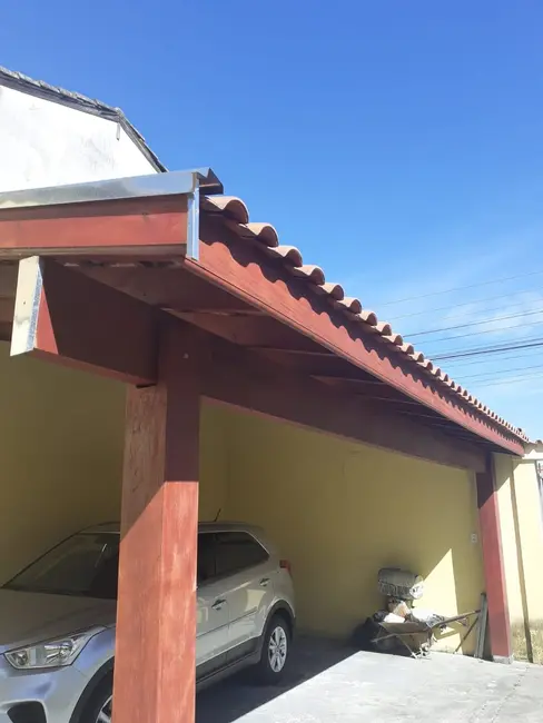 Foto 3 de Sobrado com 3 quartos à venda, 250m2 em Pindamonhangaba - SP