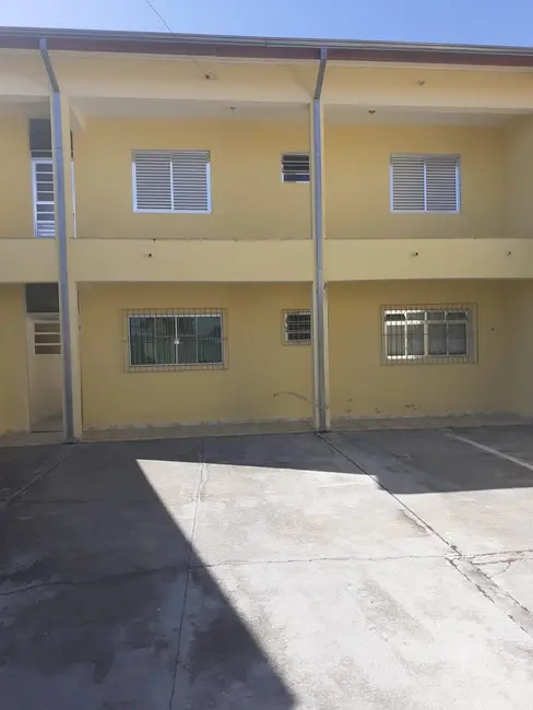 Foto 5 de Sobrado com 3 quartos à venda, 250m2 em Pindamonhangaba - SP