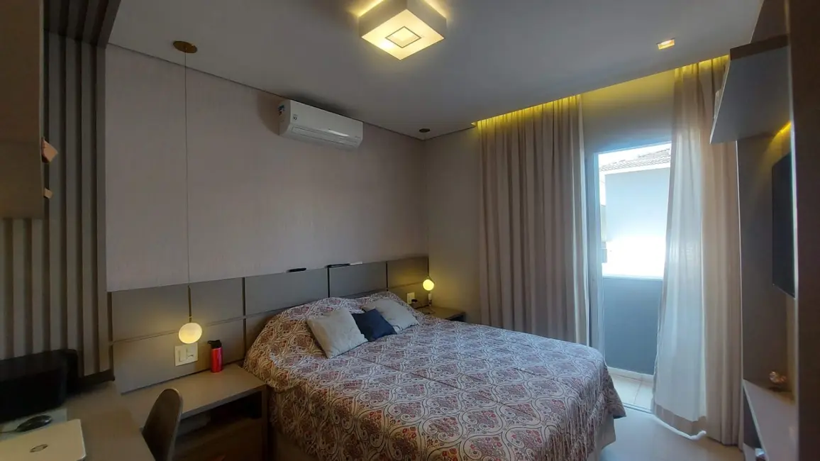 Foto 4 de Casa de Condomínio à venda e para alugar em Tremembe - SP