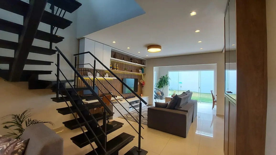 Foto 9 de Casa de Condomínio à venda e para alugar em Tremembe - SP