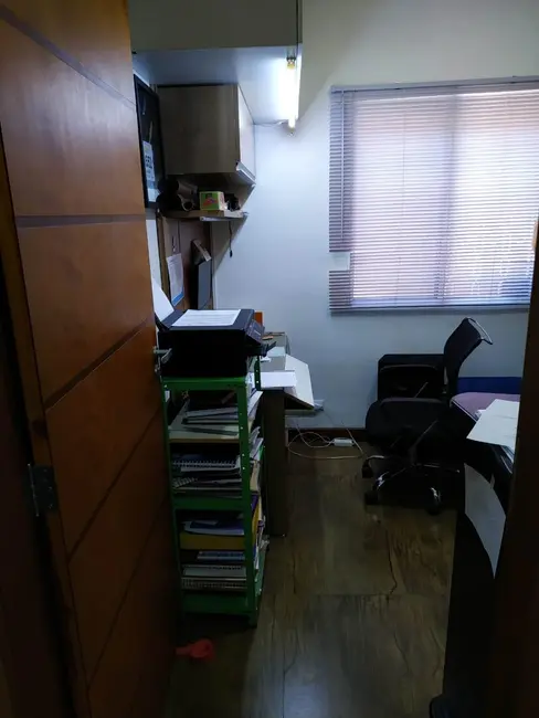 Foto 8 de Casa com 3 quartos à venda, 242m2 em Pindamonhangaba - SP