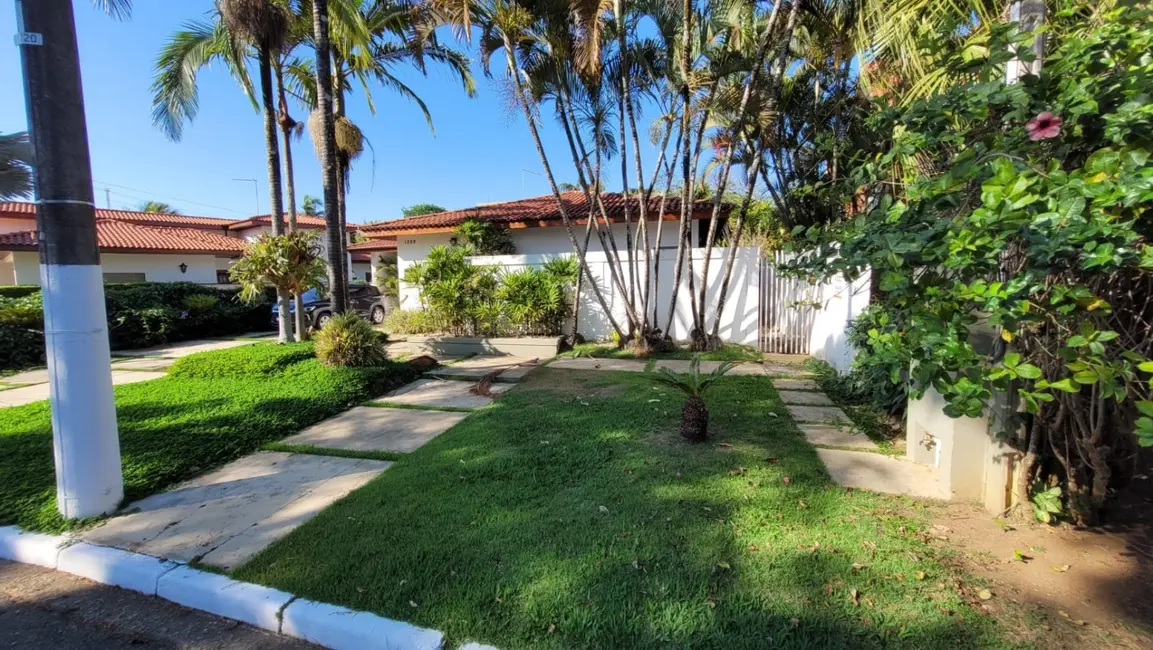 Foto 2 de Casa de Condomínio com 3 quartos à venda, 200m2 em Socorro, Pindamonhangaba - SP