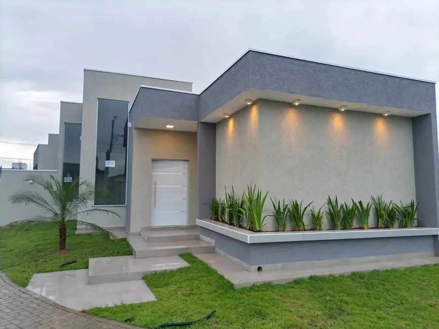 Foto 6 de Casa de Condomínio com 3 quartos à venda, 170m2 em Piracangaguá, Taubate - SP