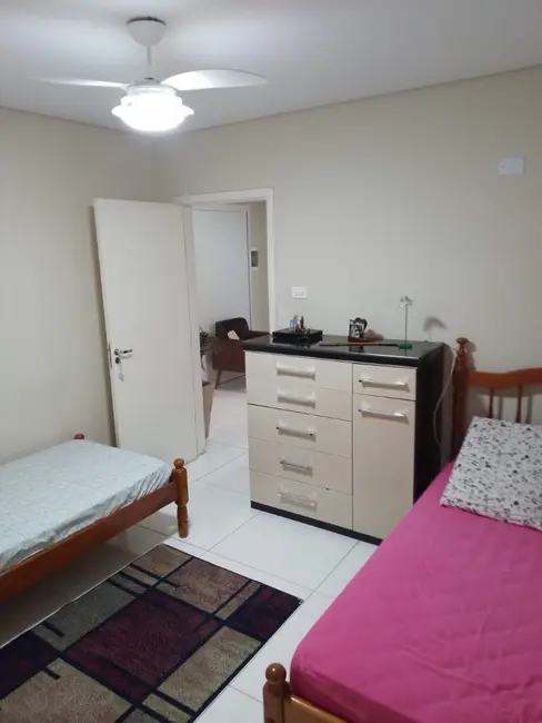 Foto 9 de Casa com 2 quartos à venda, 215m2 em Loteamento Residencial Andrade, Pindamonhangaba - SP